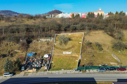 Unikátny pozemok v centre Banskej Štiavnice